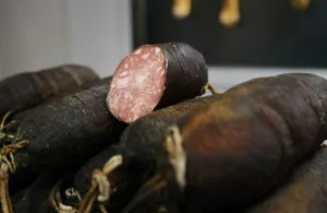 Véritable Andouille de Vire, Site Remarquable du Goût
